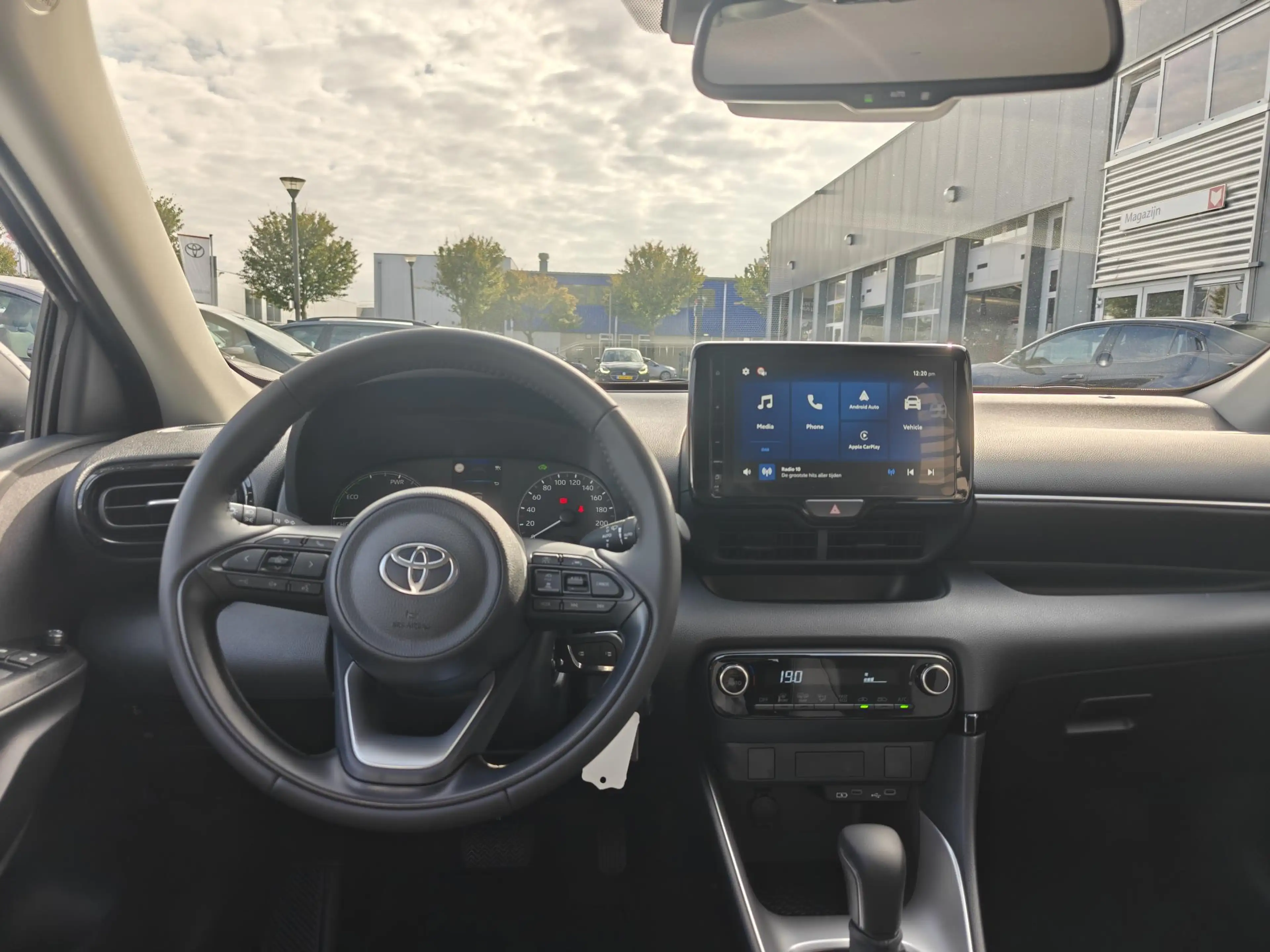 Toyota Yaris 1.5 Hybrid 115 Active NIEUW DIRECT LEVERBAAR HOGE — photo 14
