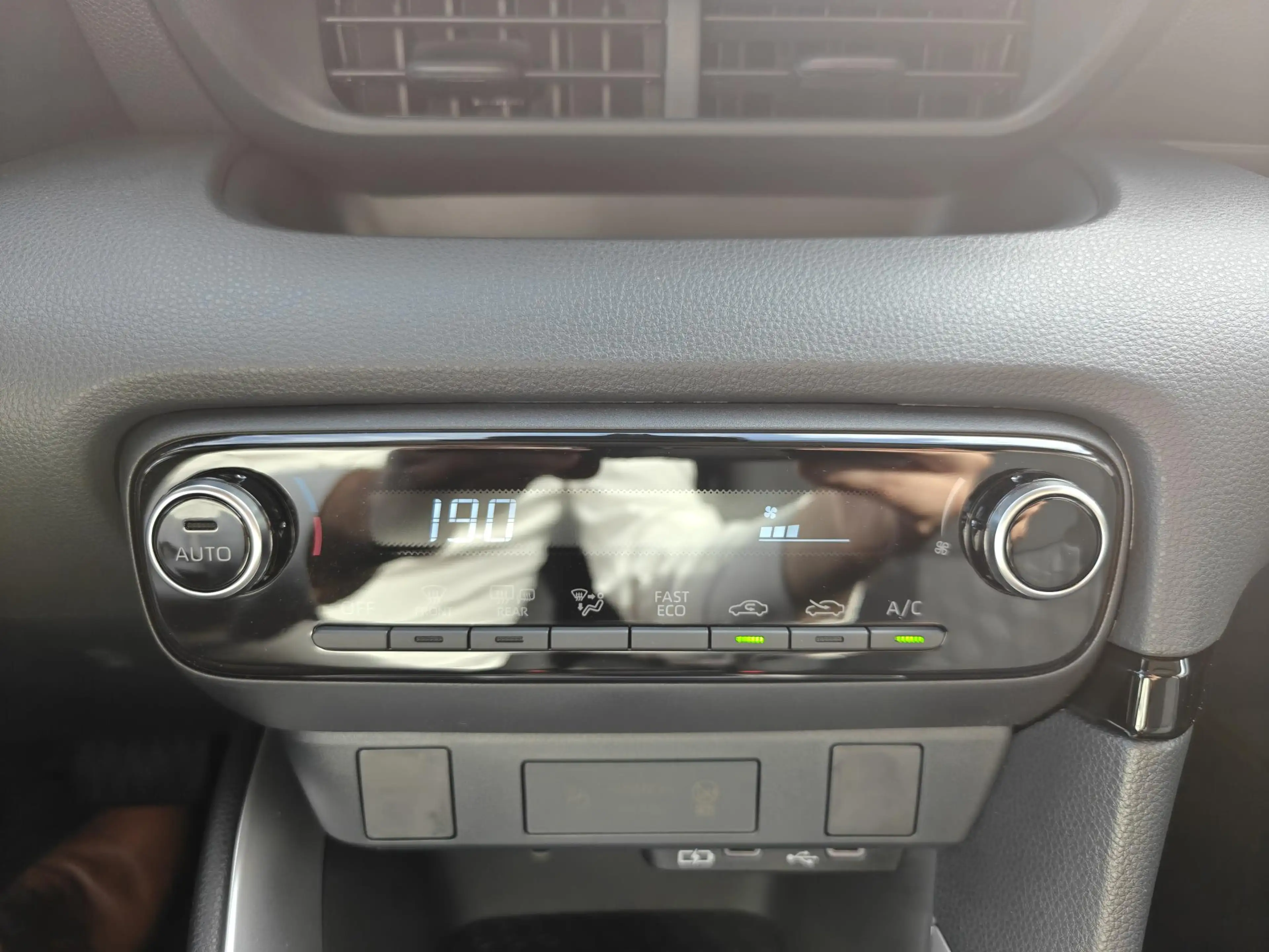 Toyota Yaris 1.5 Hybrid 115 Active NIEUW DIRECT LEVERBAAR HOGE — photo 24