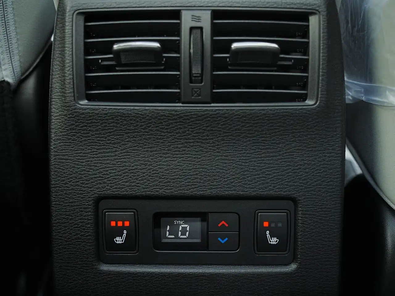 Mitsubishi Outlander снимка Mitsubishi Outlander