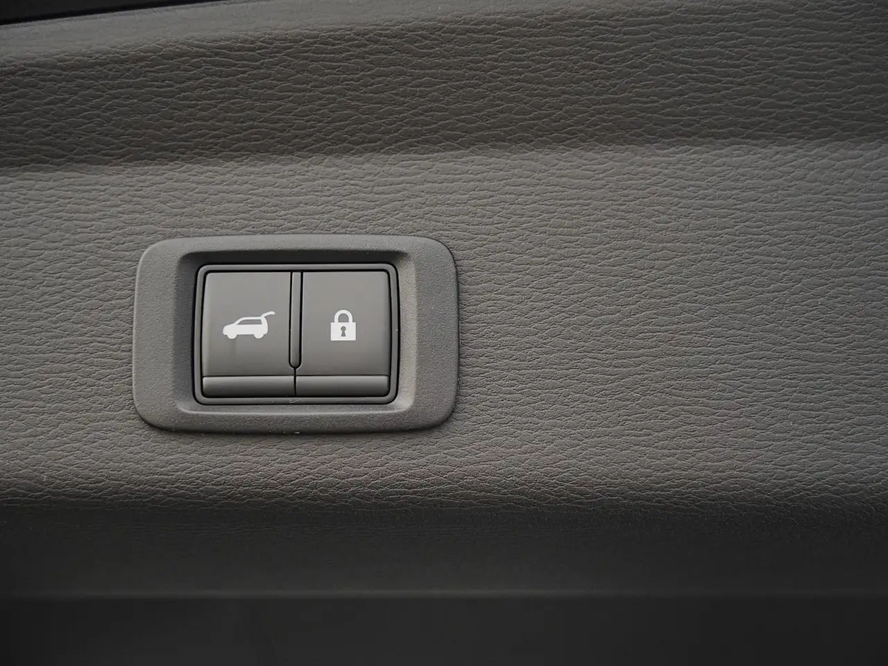 Mitsubishi Outlander снимка Mitsubishi Outlander