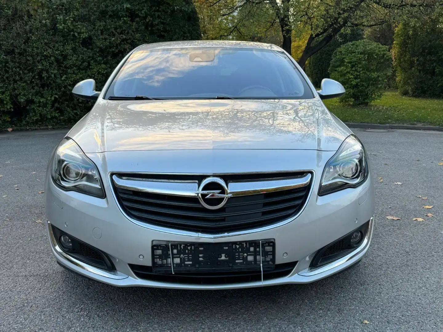 Opel Insignia 2.0 CDTI Busin. Innovation Automatik Silber - 2