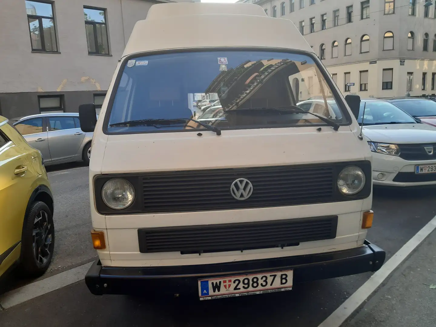 Volkswagen T3 Kombi Ds. Campingbus mit Münnich Hochdach White - 1