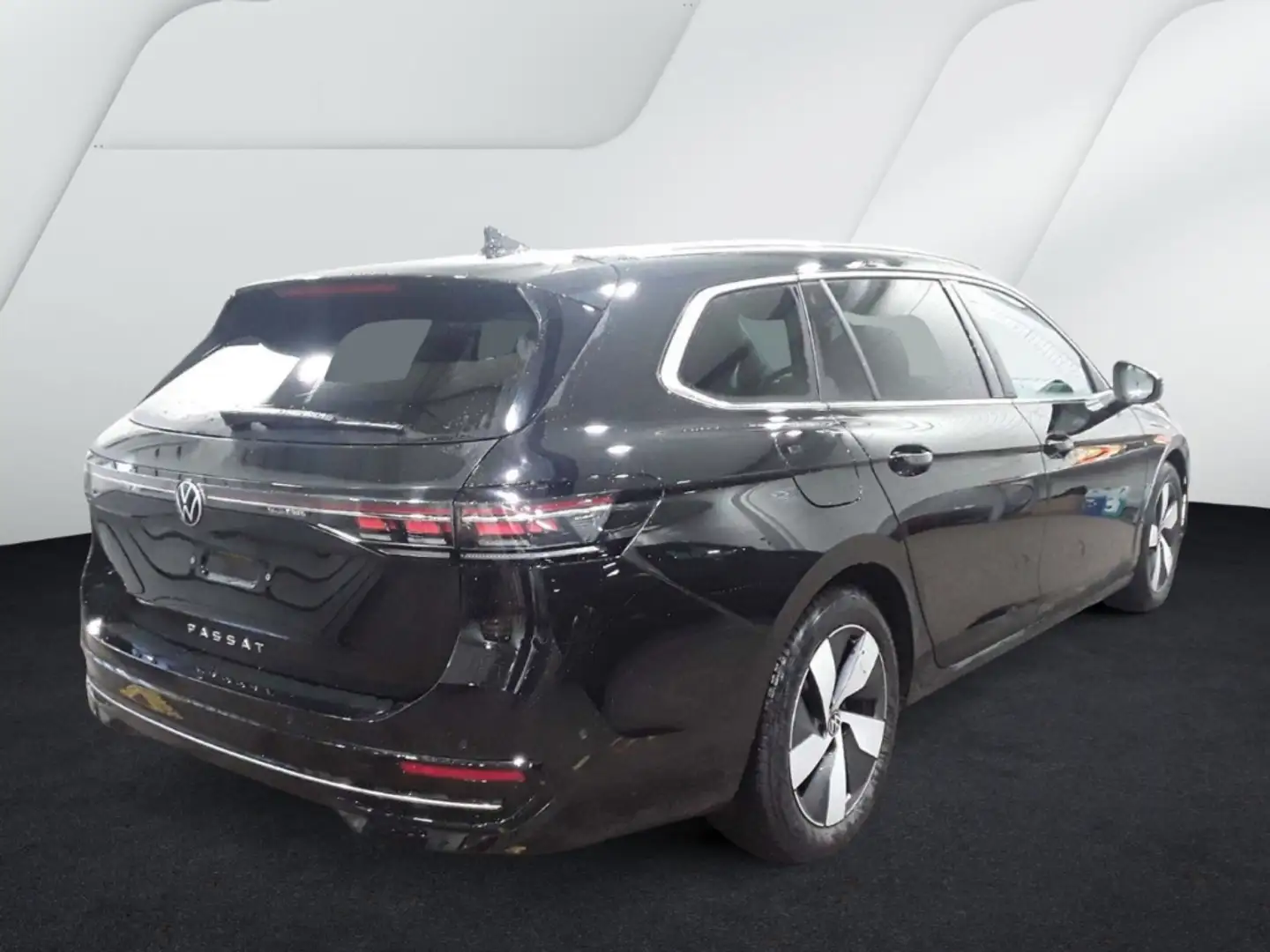Volkswagen Passat Variant 2.0TDI DSG Elegance Matrix AHK Navi Rear View Schwarz - 2