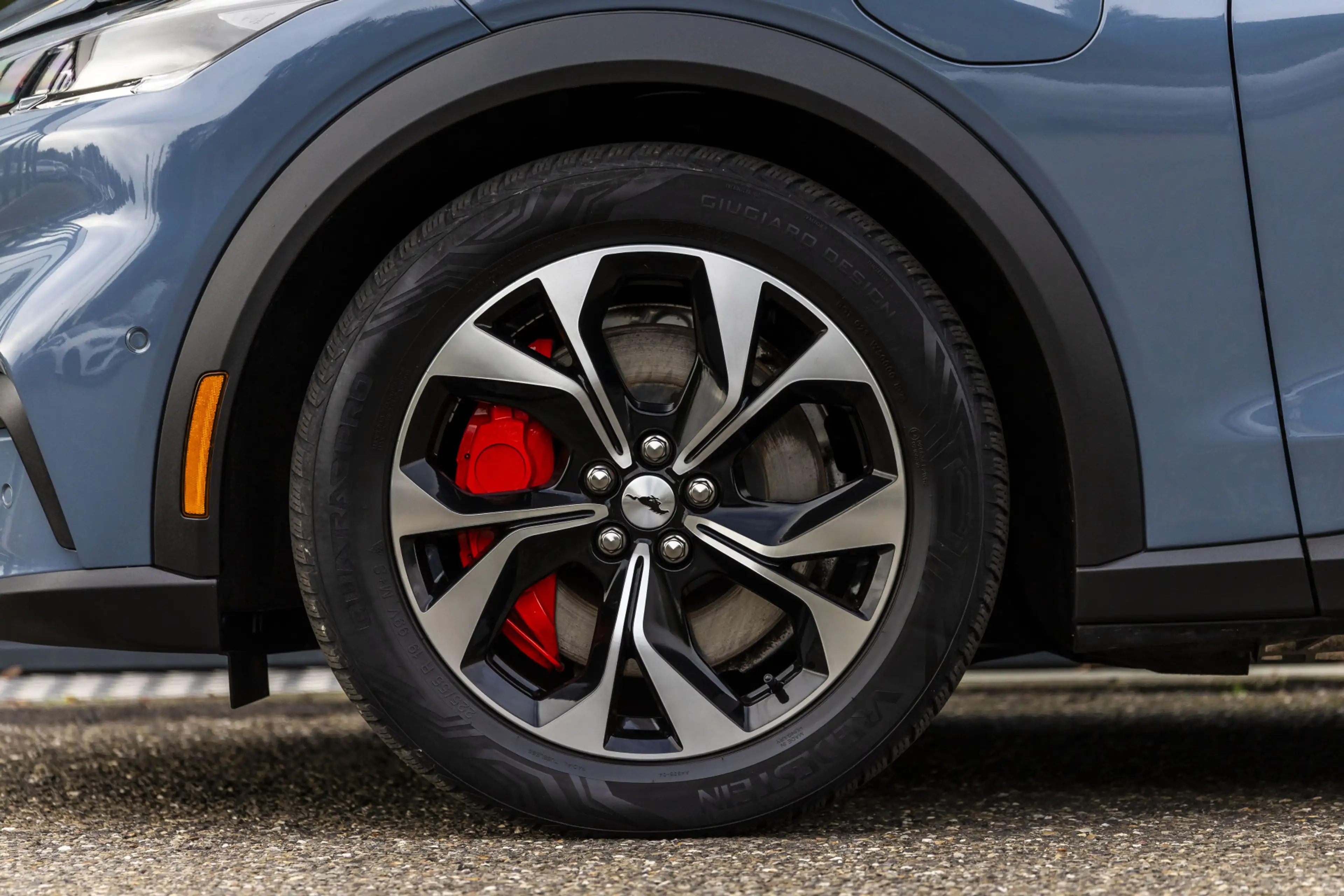 Ford Mustang Mach-E RWD 75 kWh Wordt verwacht! — photo 9