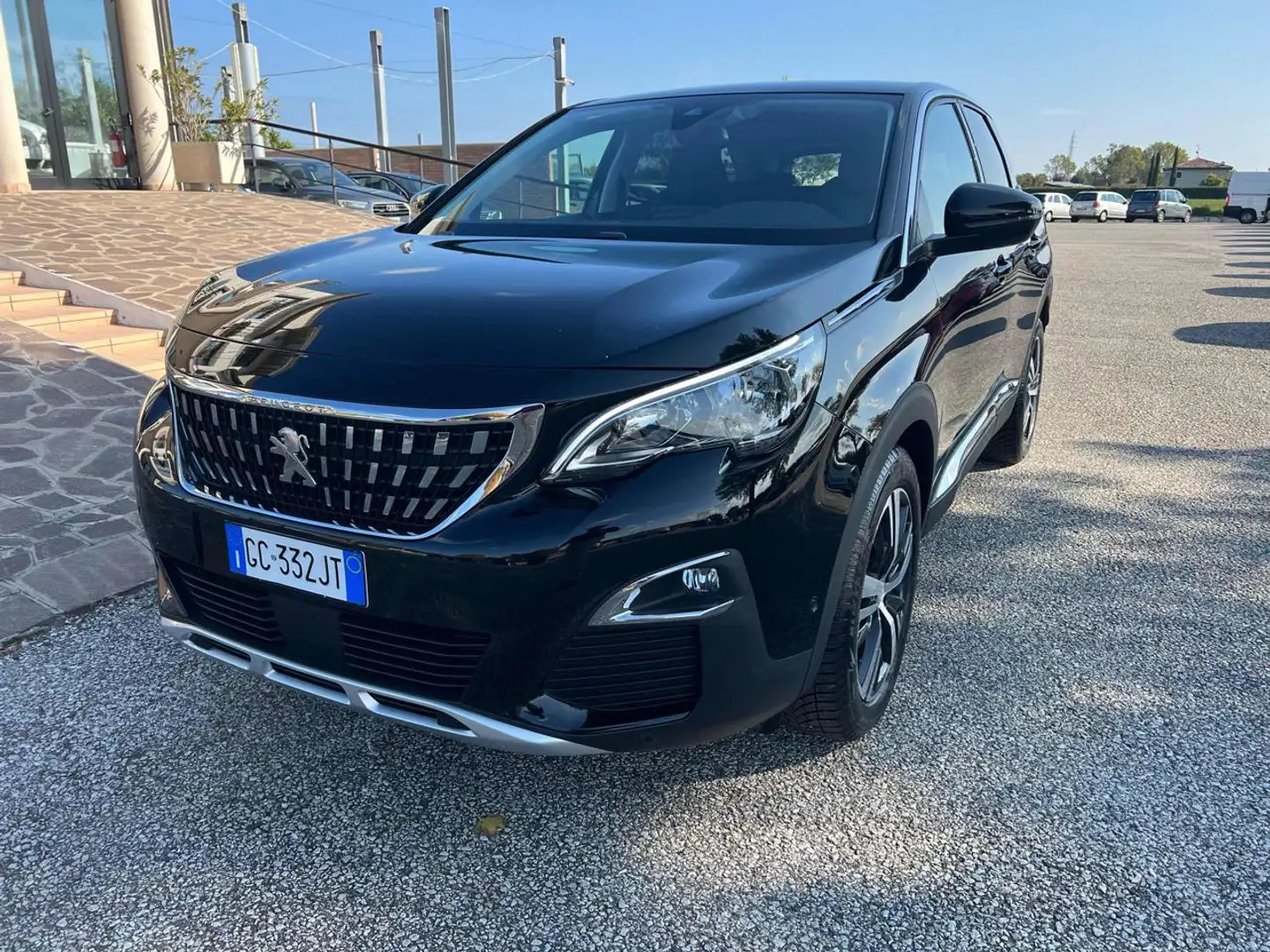 Peugeot 3008 BlueHDi 130 S&S EAT8 Allure Negro - 1