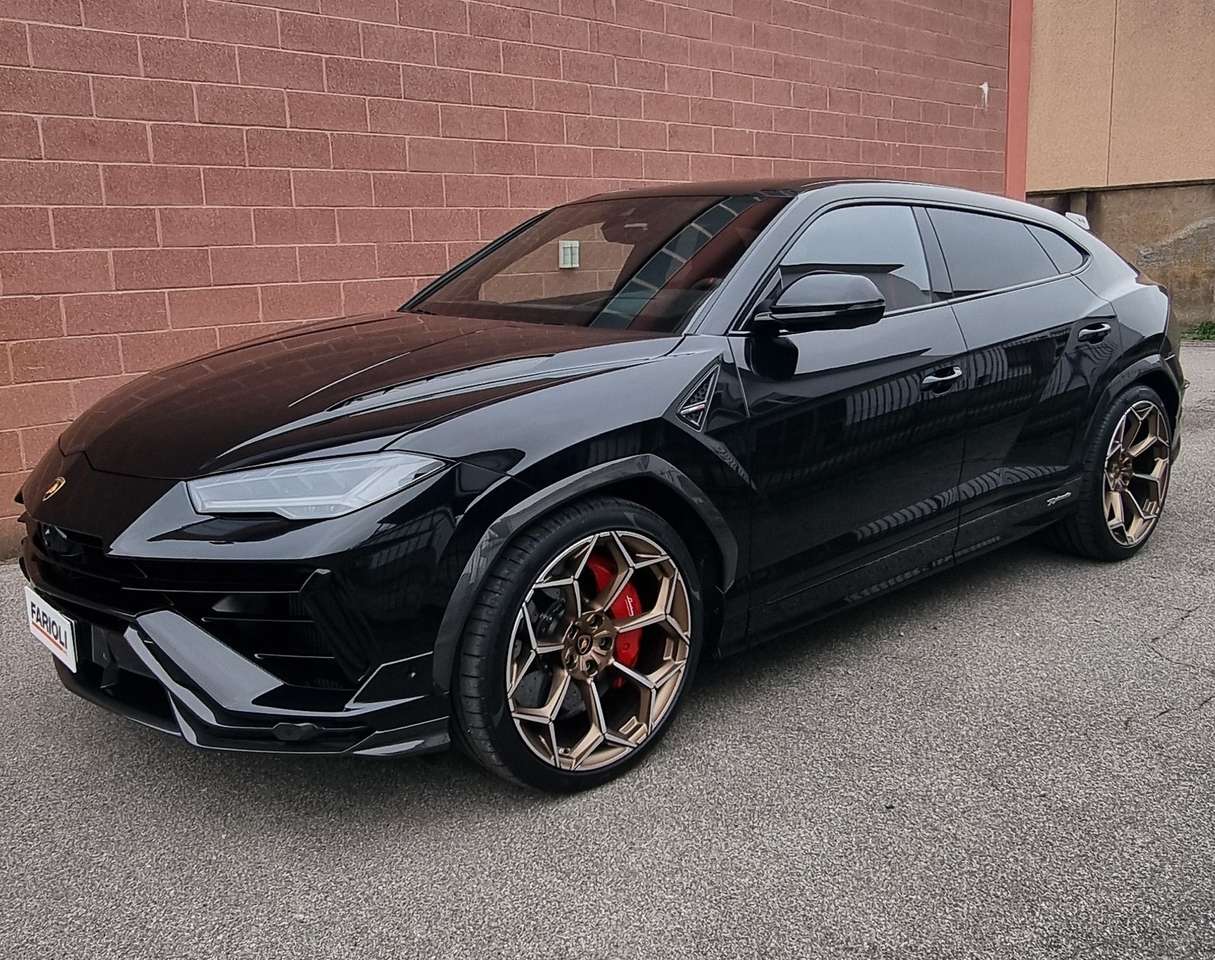 Lamborghini Urus 4.0 V8 Performante auto