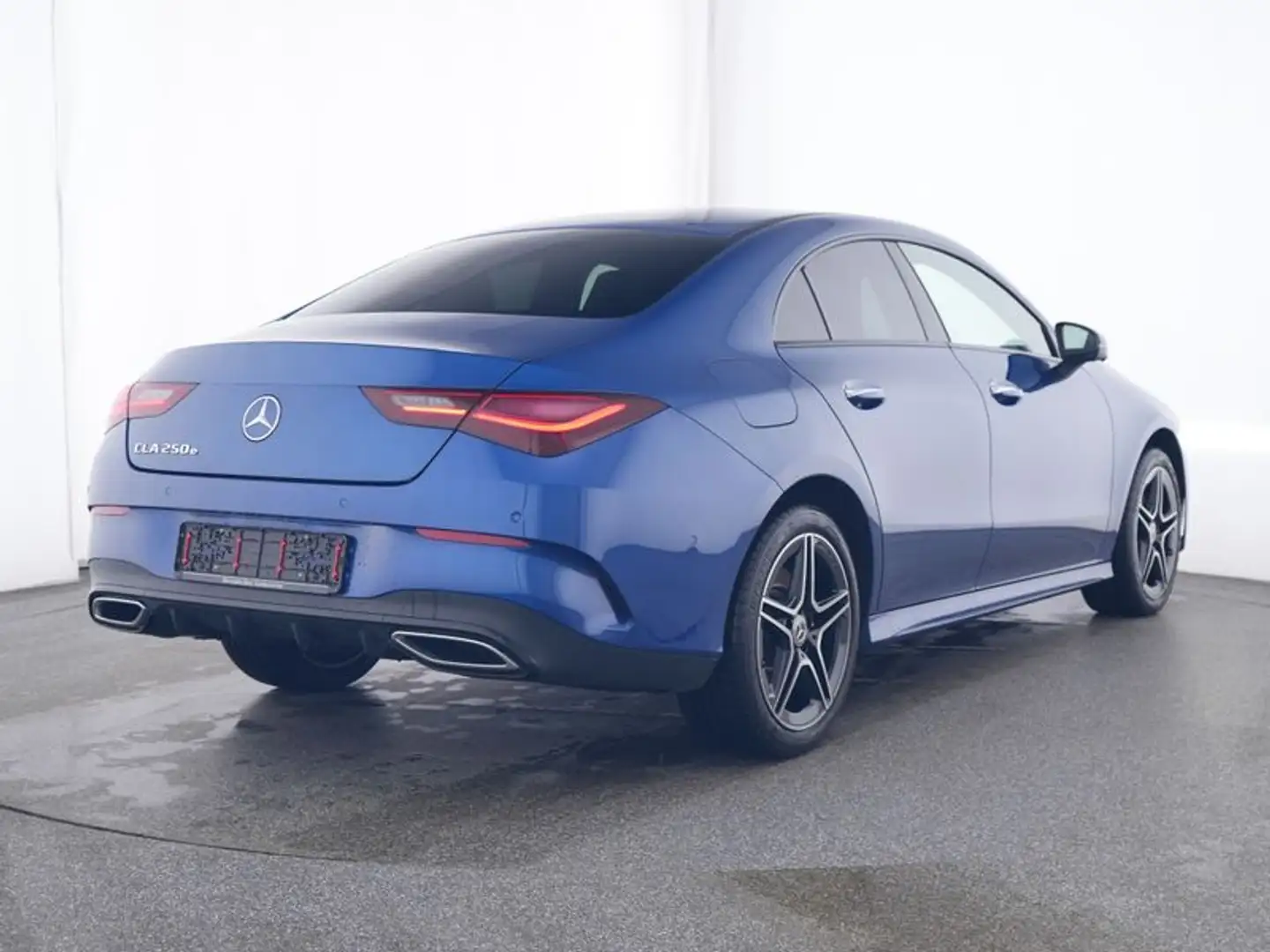 Mercedes-Benz CLA 250 e Cp AMG Sport Night Navi LED W-Paket Ambi Blau - 2