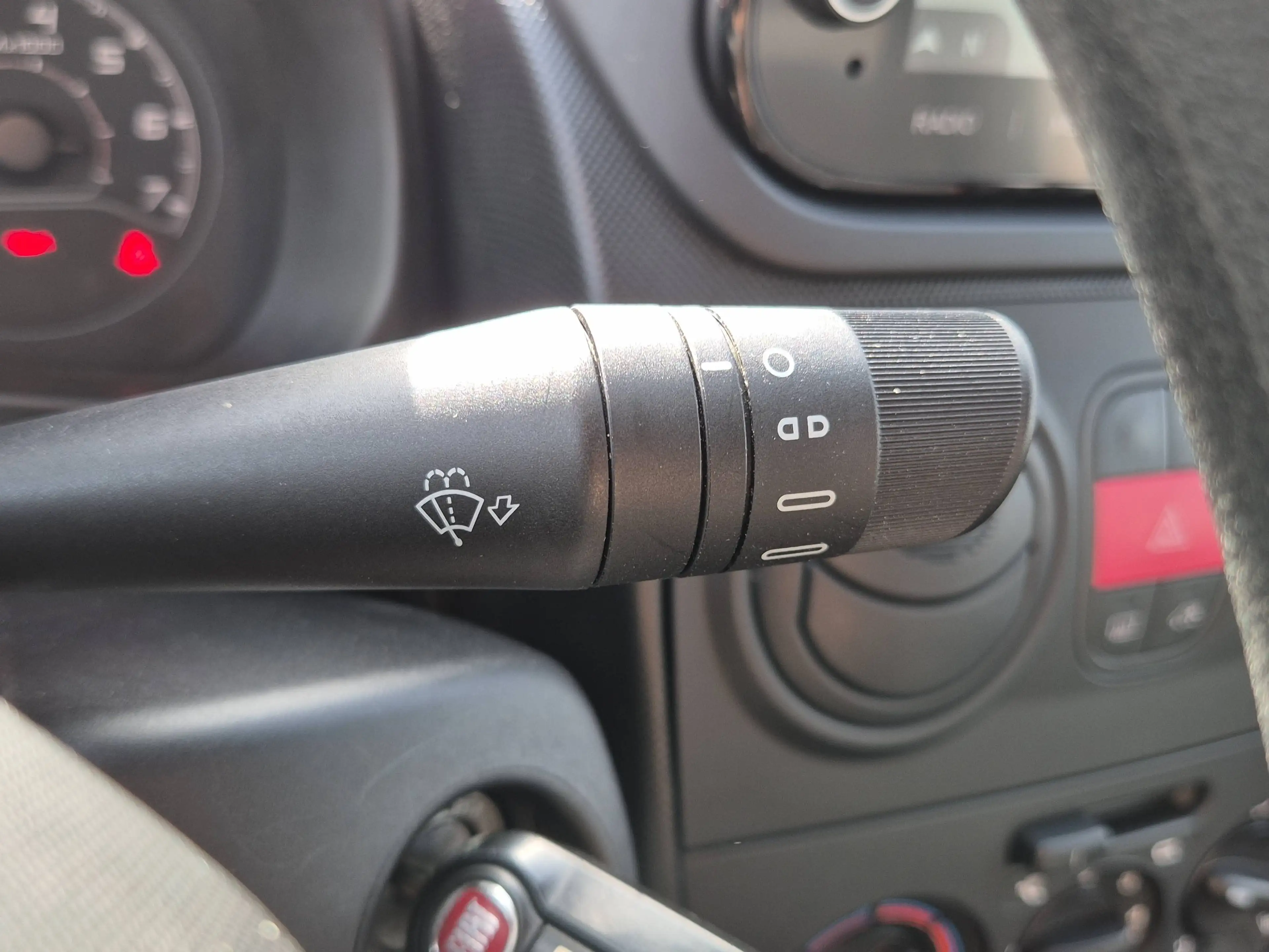 Fiat Fiorino FIORINO CARGO DIESEL - Fiorino 1.3 Multijet SX Ecojet (EU6d) — photo 12