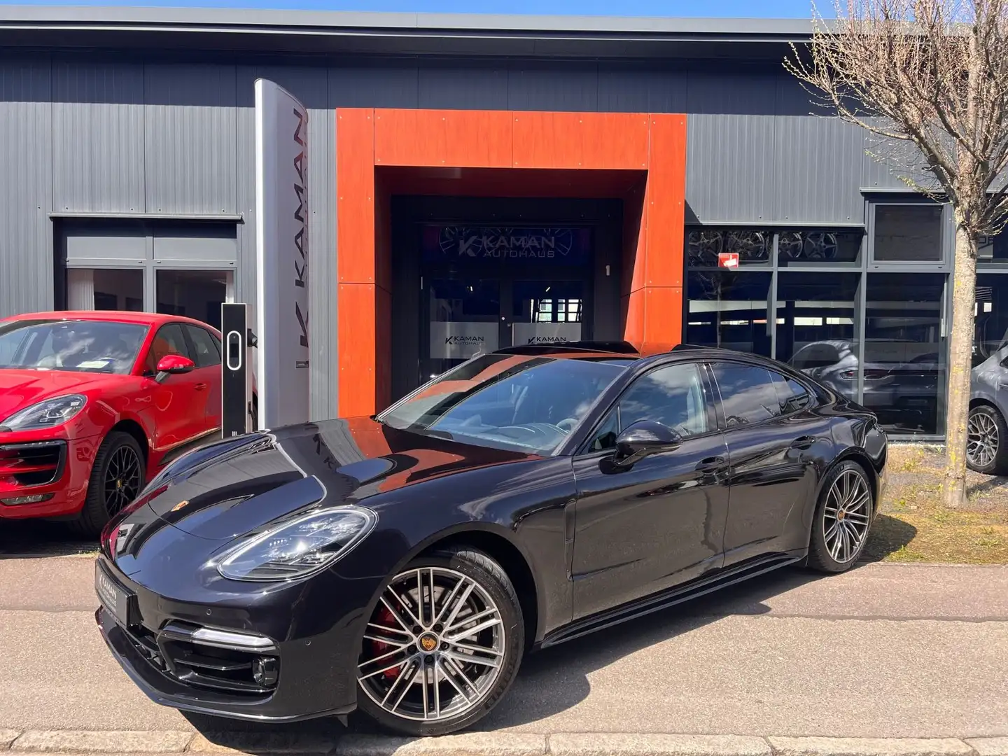 Porsche Panamera GTS #STANDH! HINTERACHS! APPROVED 8/26! Zwart - 1