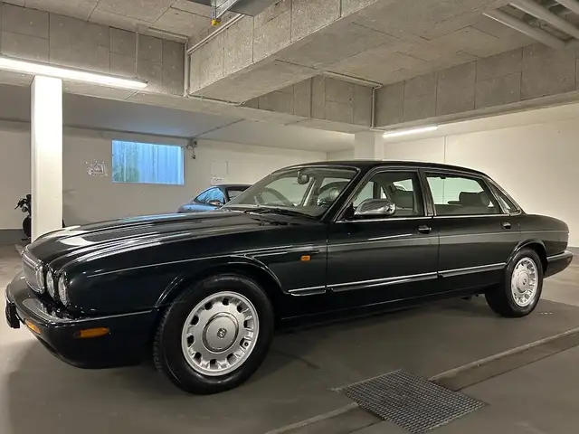 Jaguar Daimler Daimler 4.0 LWB *5 Sitze*Sammler*orig 49`km*1A+