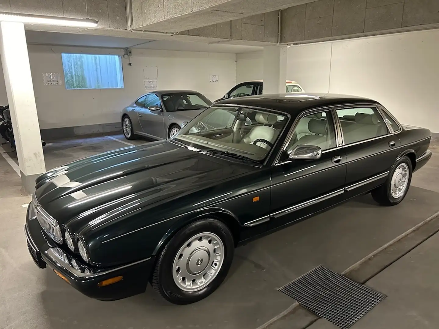 Jaguar Daimler Daimler 4.0 LWB *5 Sitze*Sammler*orig 49`km*1A+ Verde - 2