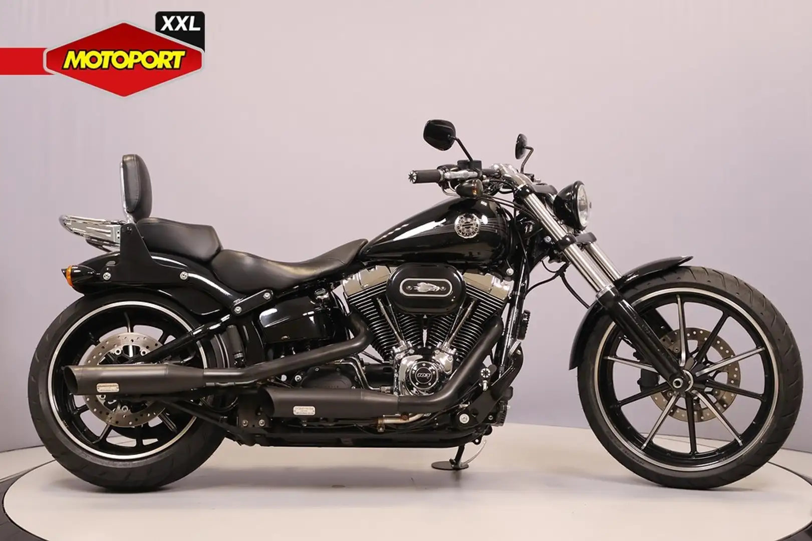 Harley-Davidson Breakout Černá - 1