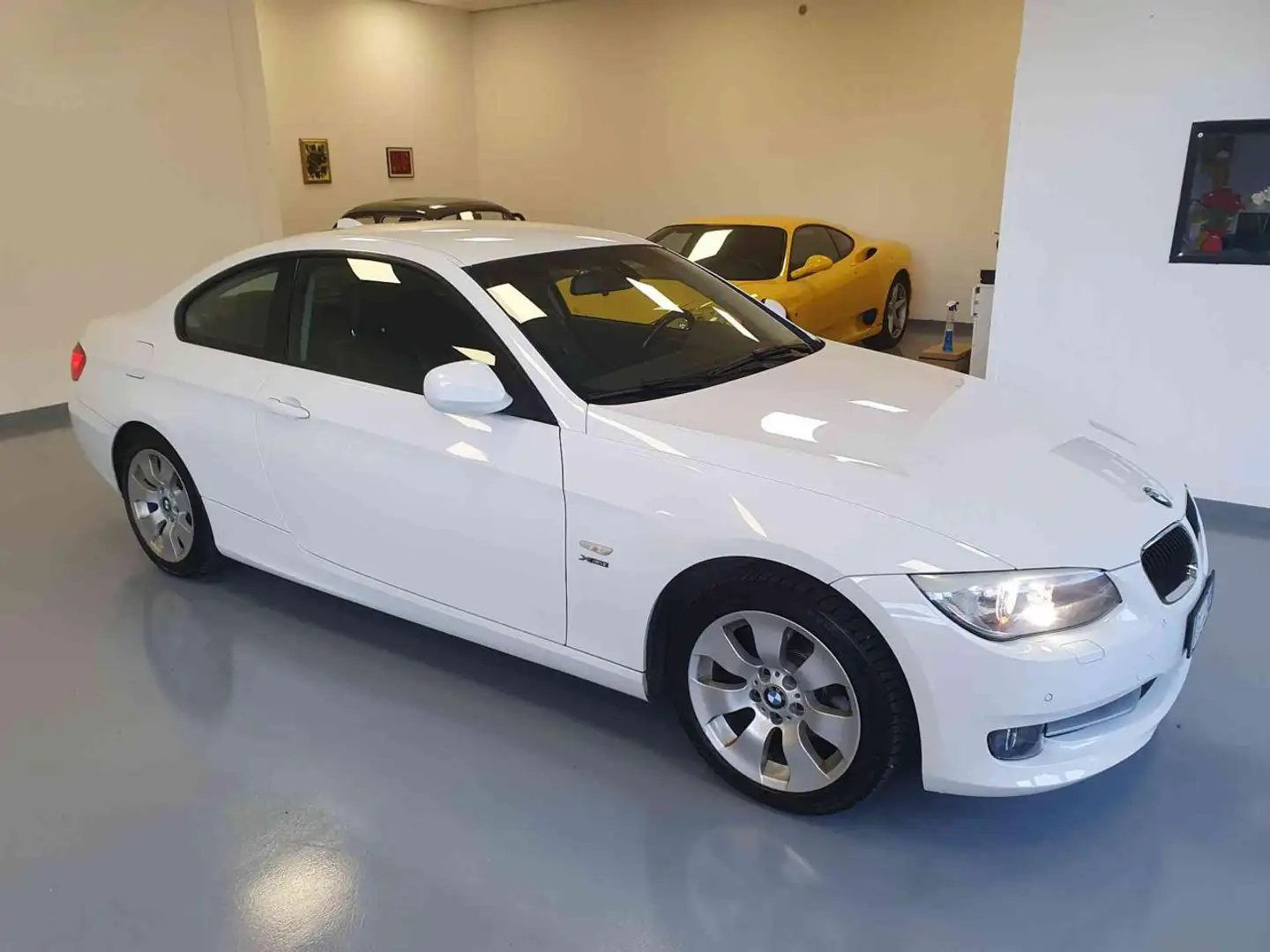 BMW 320 d xDrive cat Coupé  Leggi Descrizione Blanc - 2