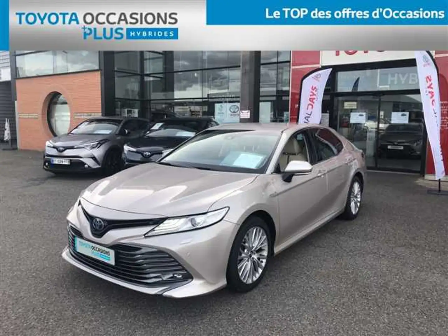 Toyota Camry II Camry Hybride 218ch 2WD Lounge Grijs - 1