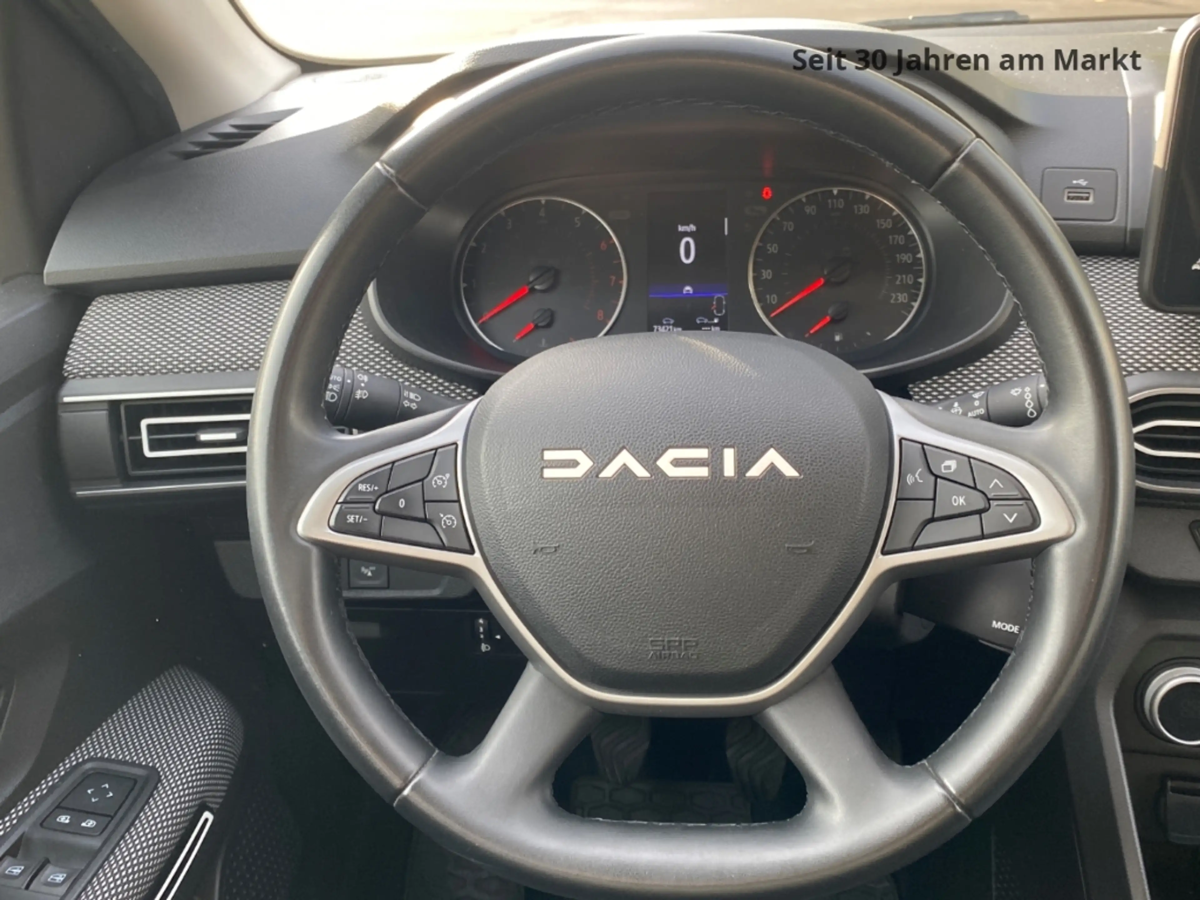Dacia Jogger Extreme — photo 11