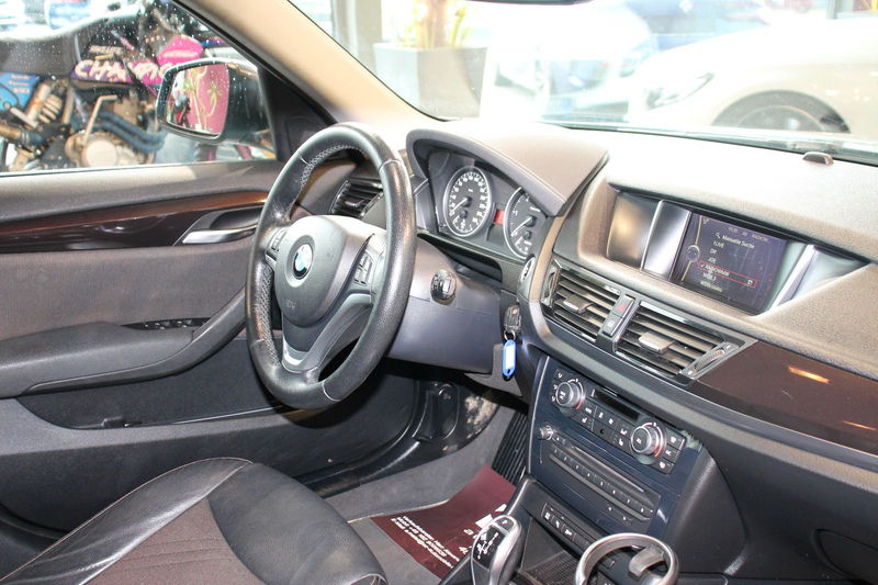 BMW X1 sDrive 18d Navi AHK PDC Xenon — photo 14