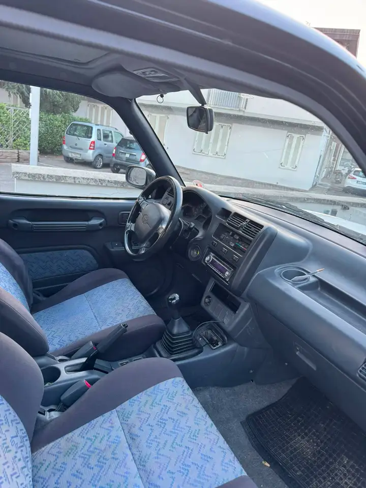 Toyota RAV4 3p 2.0, foto 2