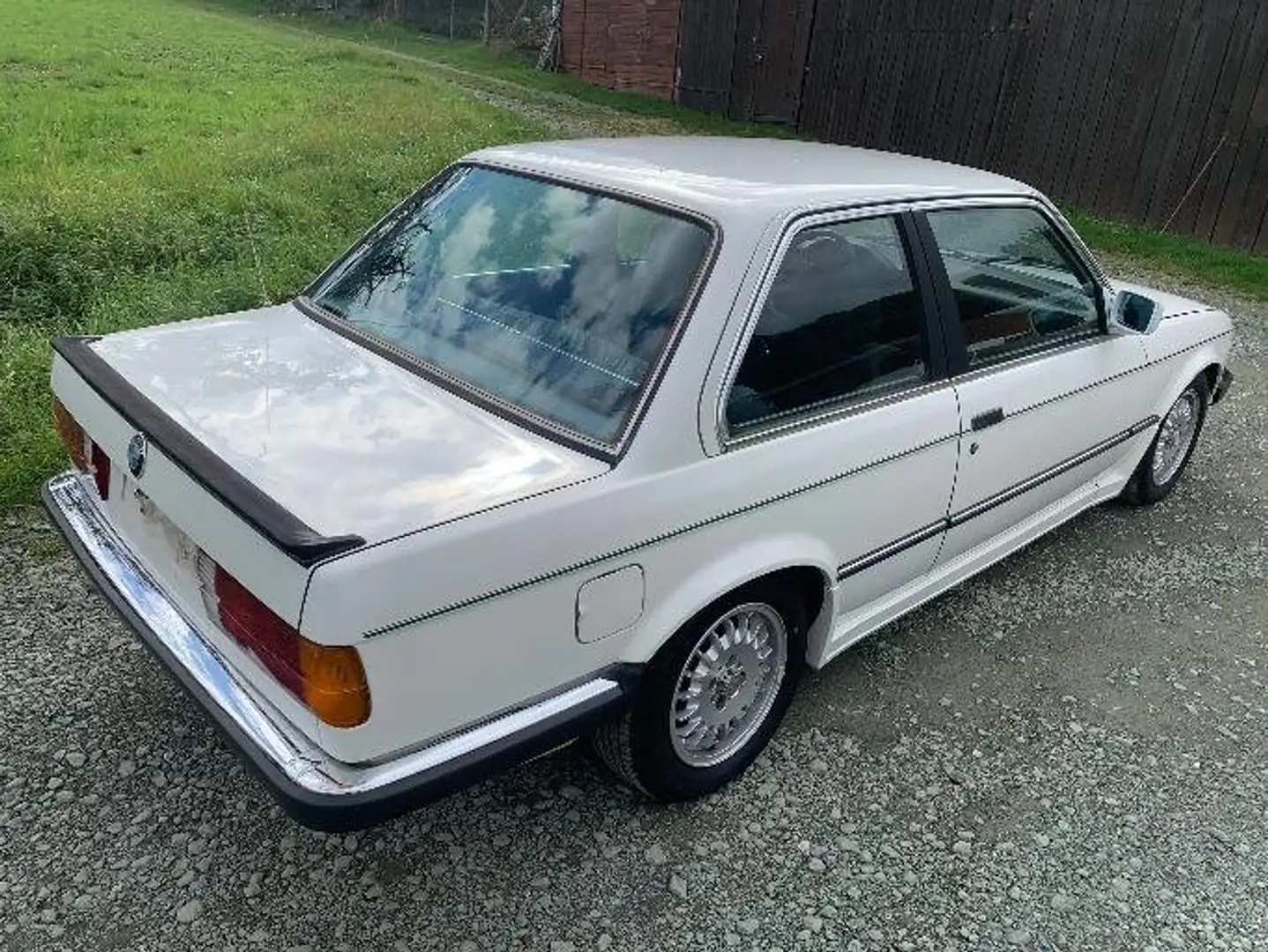 BMW 325 325 eta Weiß - 1