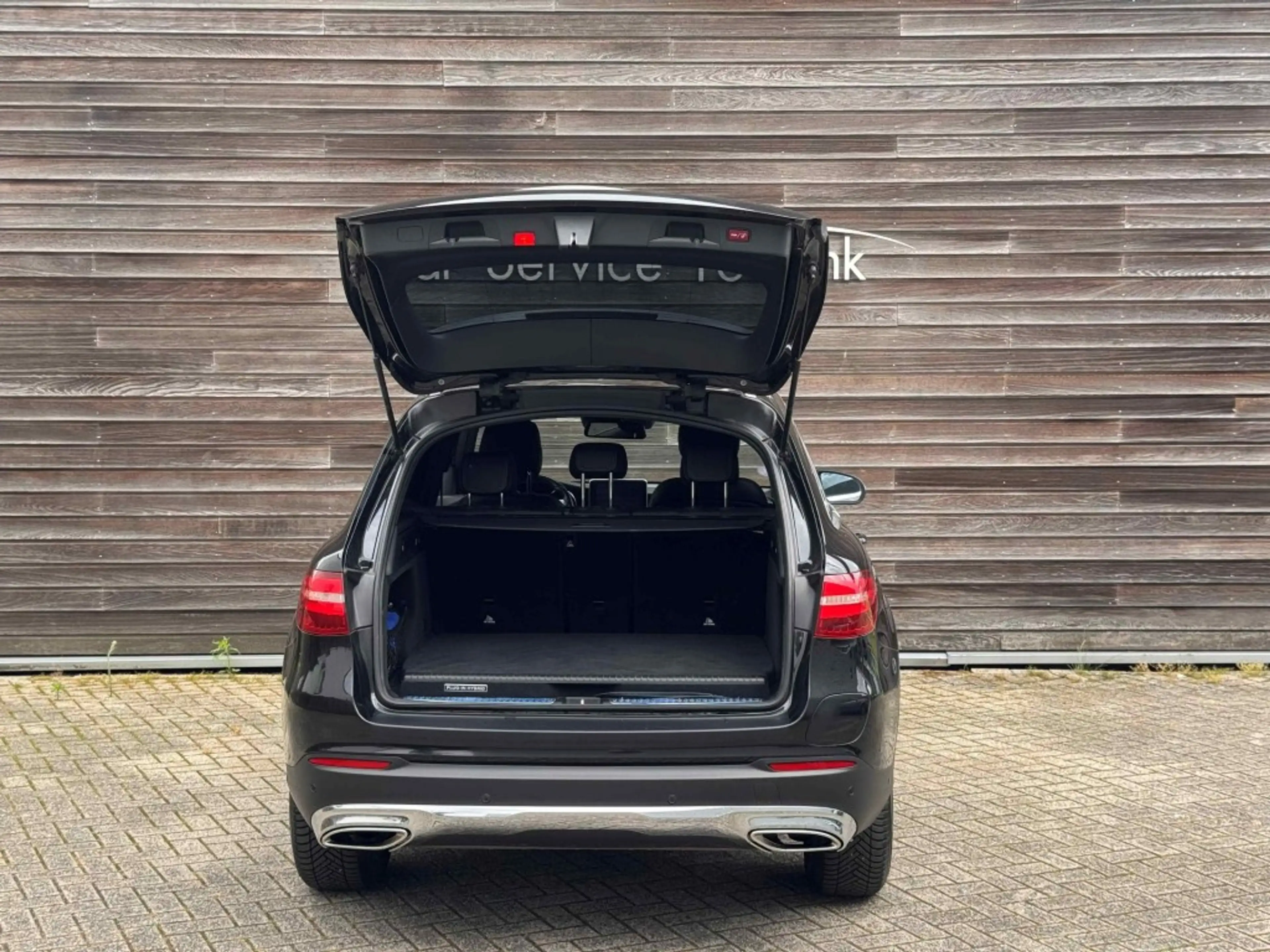 Mercedes-Benz GLC 350 350e 4MATIC Premium Plus — photo 10
