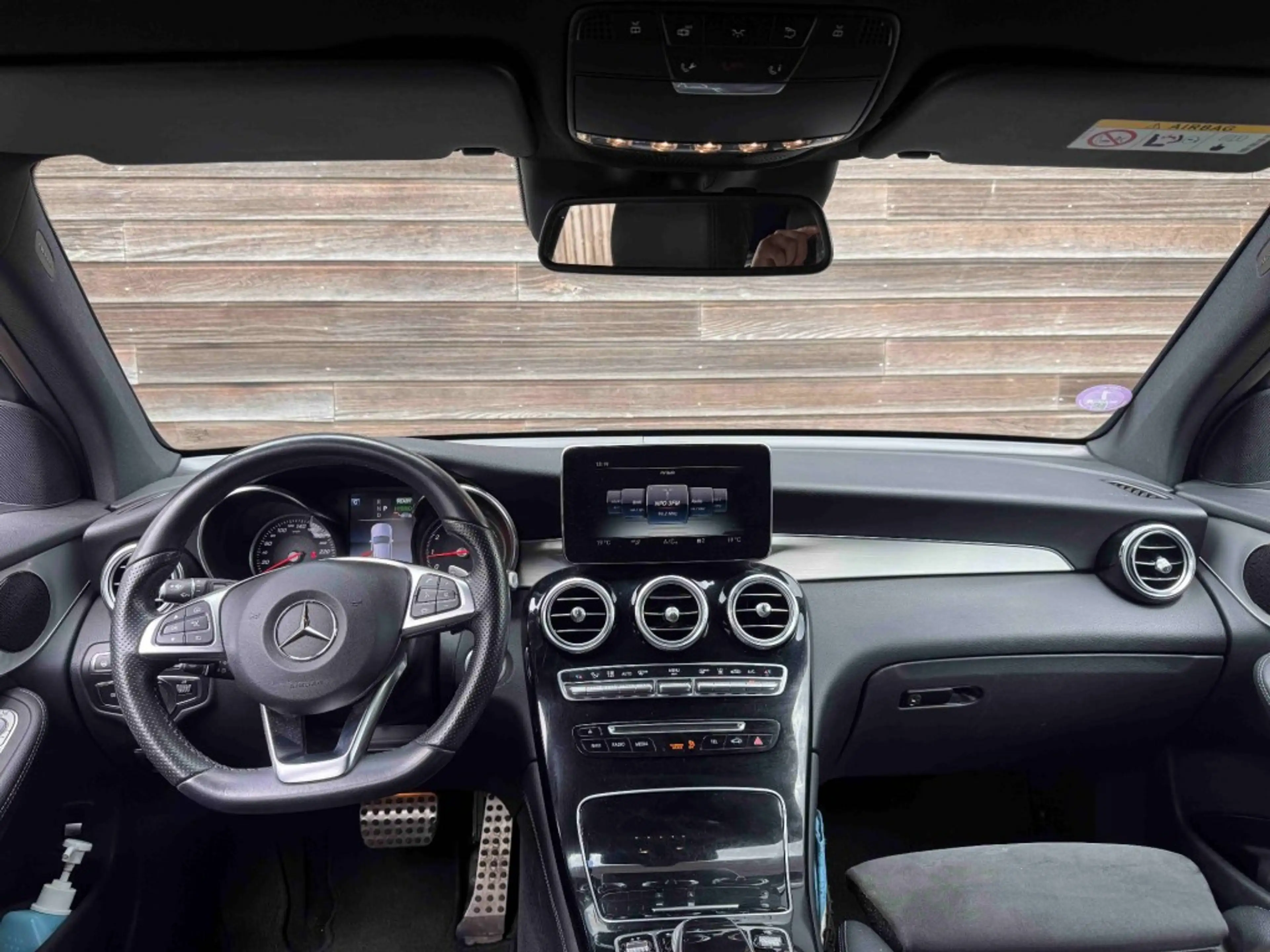 Mercedes-Benz GLC 350 350e 4MATIC Premium Plus — photo 9