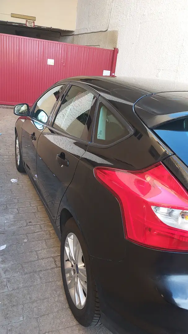 Ford Focus Focus Sb.1.6 Ecoboost Auto-S Negro - 2
