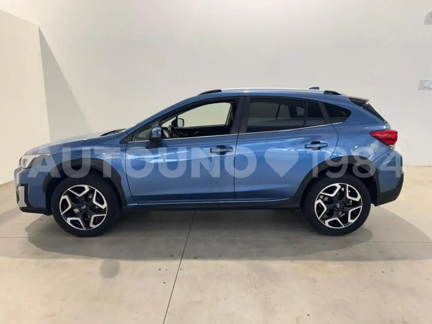 Subaru XV 2.0i e-boxer Premium lineartronic Blau - 2