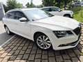 Skoda Superb Ambition 1 HAND  TÜV 03.2027 190PS Weiß - thumbnail 1