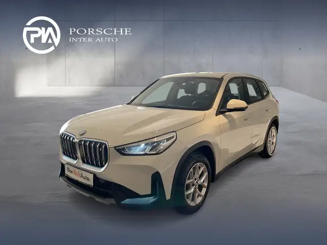 BMW iX1 BMW iX1 xDrive30 64,7kWh