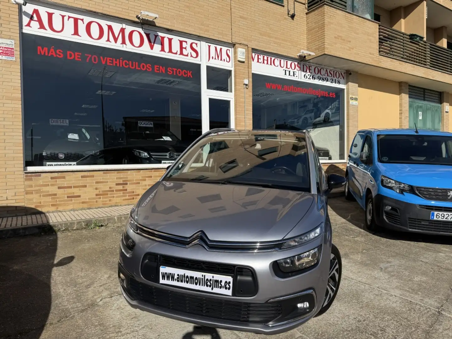 Citroen C4 Grand Spacetourer 1.5BlueHDI S&S C-Series 130 Grau - 2