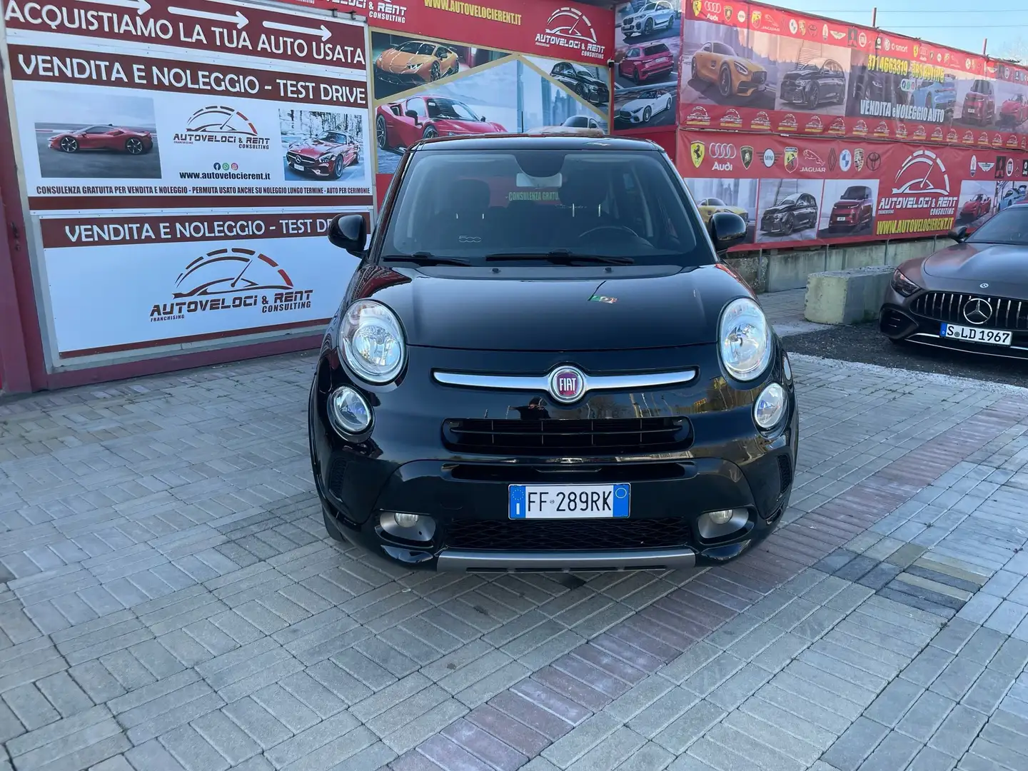 Fiat 500L 500L 1.3 mjt Trekking 95cv EURO 6 NEOPATENTATI Nero - 1