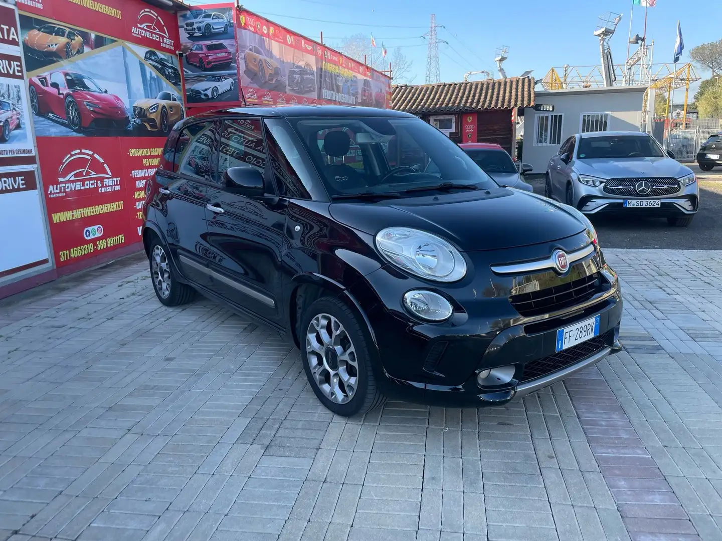 Fiat 500L 500L 1.3 mjt Trekking 95cv EURO 6 NEOPATENTATI Nero - 2