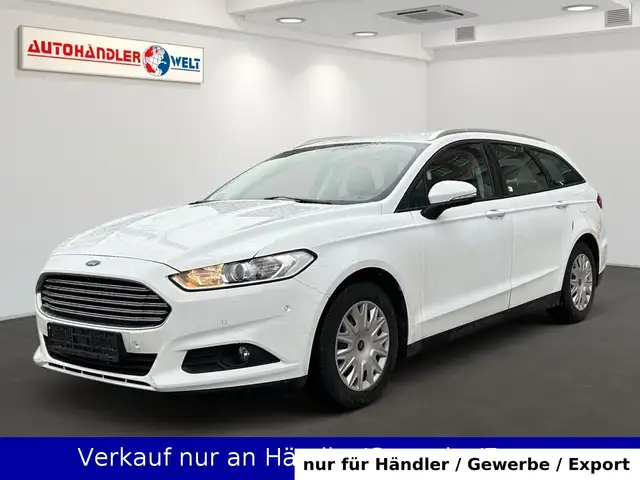 Ford Mondeo Kombi 2.0 TDCi Automatik SHZ Navi PDC