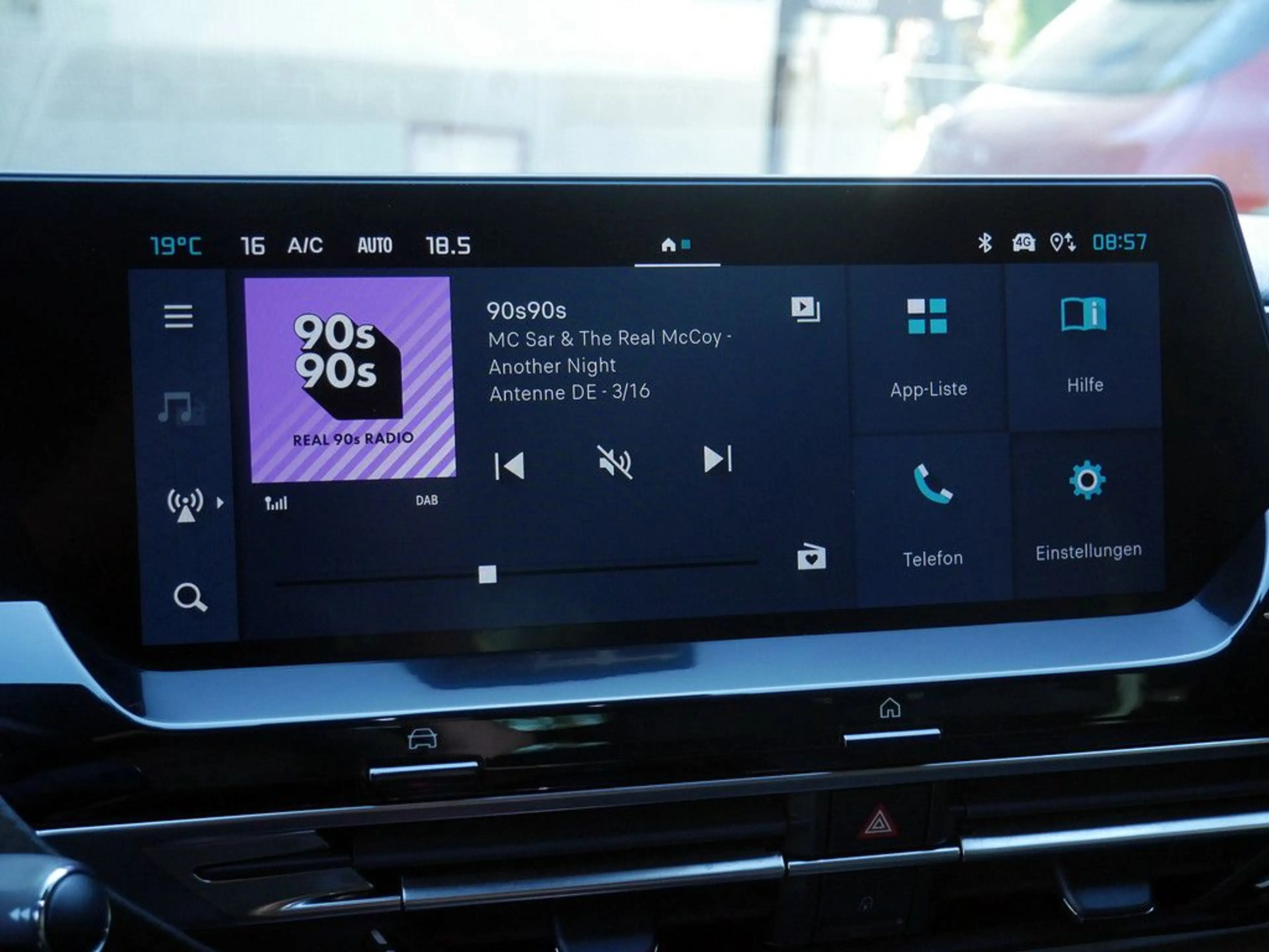 Citroen C5 X Hybrid 145 PLUS eDSC6 Leder SHZ ACC HUD LED — photo 13