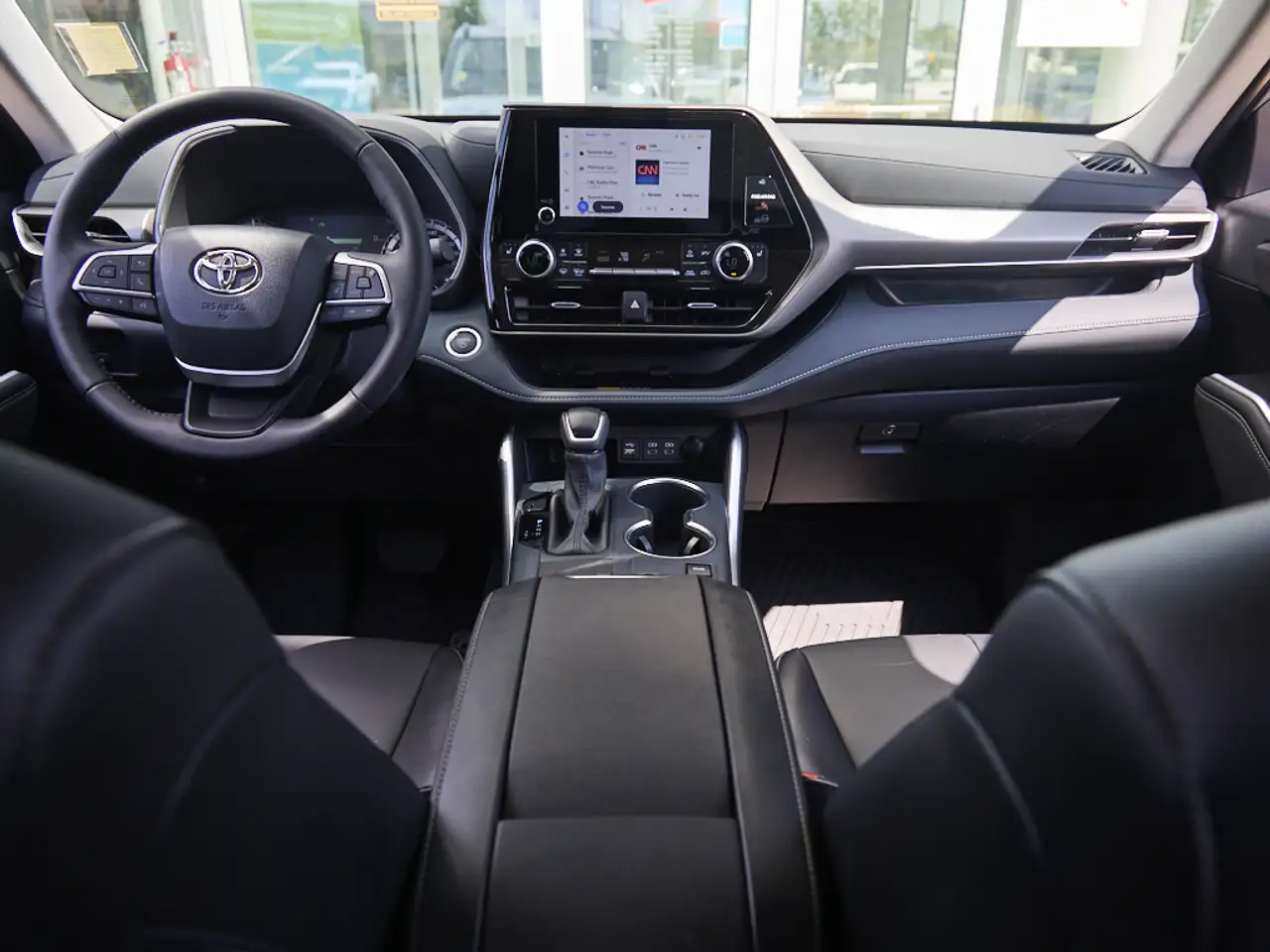 Toyota Highlander photo Toyota Highlander