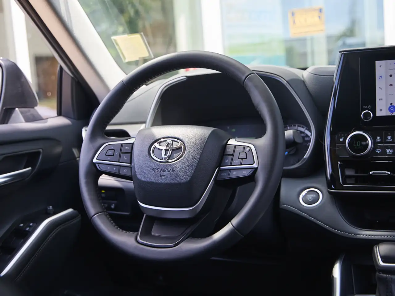 Toyota Highlander photo Toyota Highlander