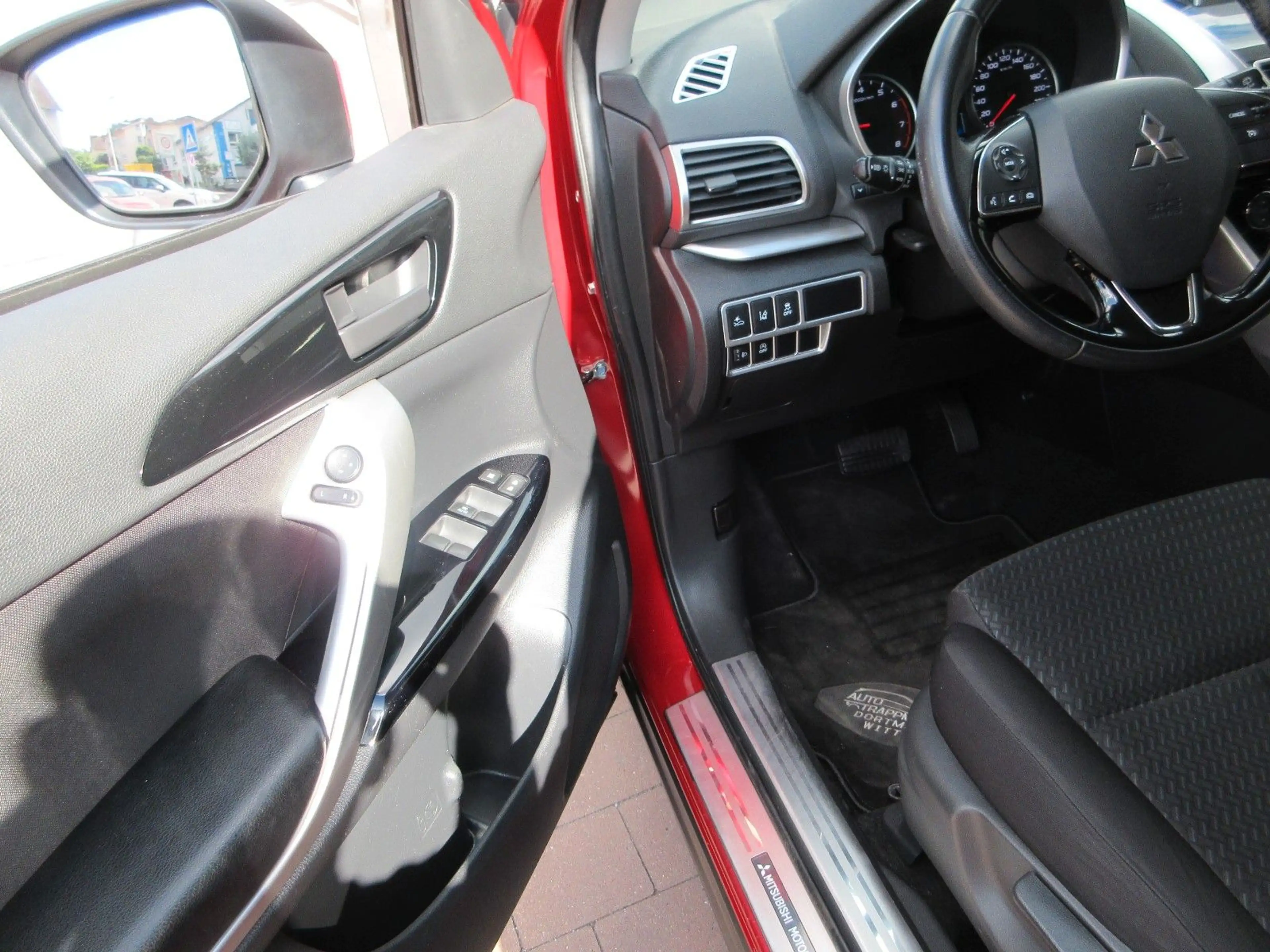 Mitsubishi Eclipse Cross 1.5 Diamant AHK/Kamera/SHZ — photo 9
