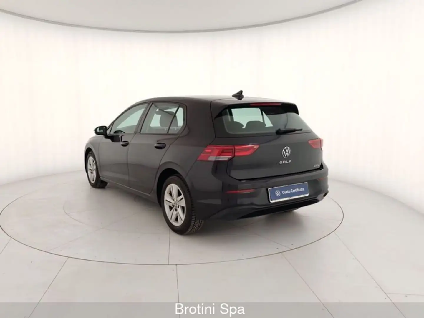 Volkswagen Golf 1.0 eTSI EVO DSG Life Nero - 2