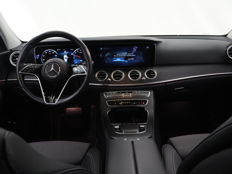 Mercedes-Benz E 300 e Exclusive Line | Trekhaak | Panoramadak | Widesc — photo 8