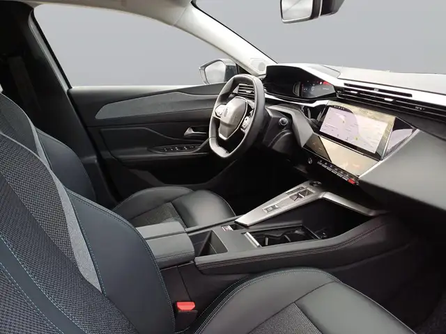 Peugeot 308 SW view 11