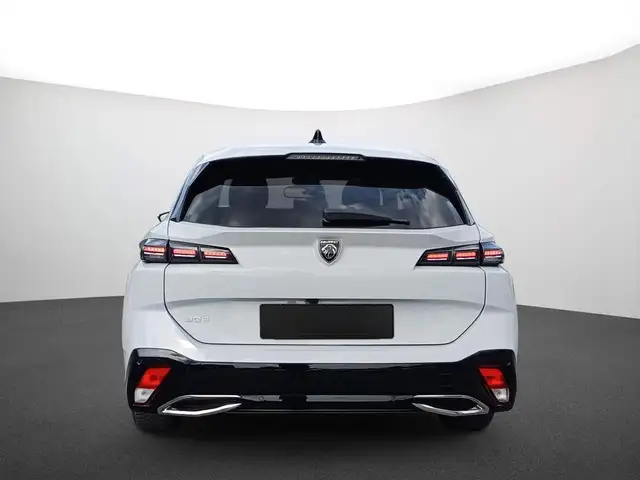 Peugeot 308 SW view 3