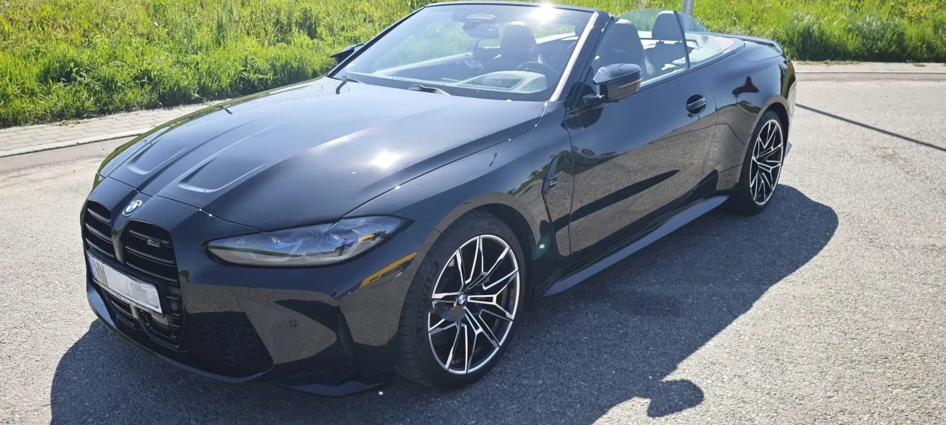 BMW M4 Cabrio Competition M xDrive - 1