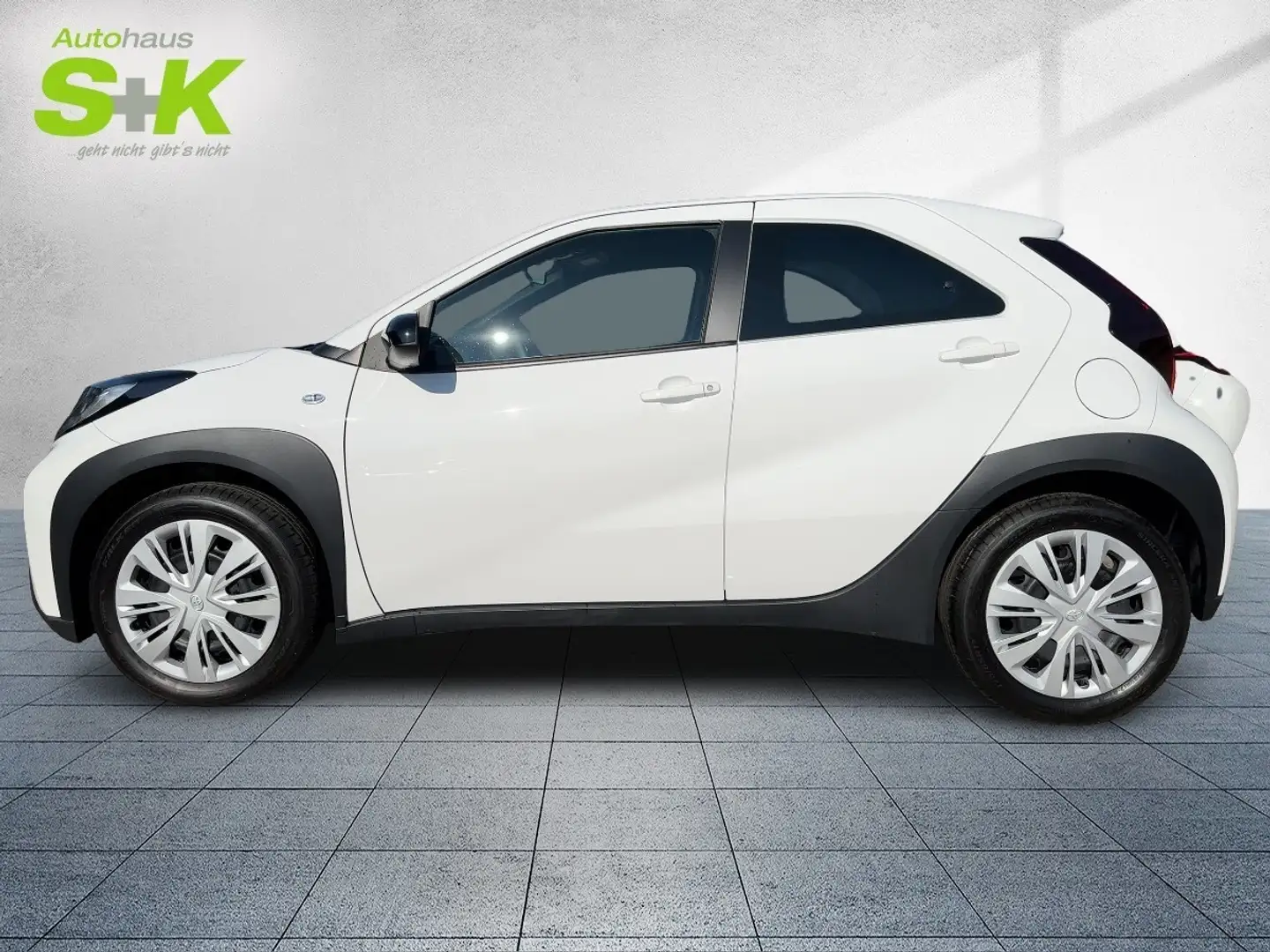 Toyota Aygo X Play+LICHTAUTOMATIK+R-KAMERA+KLIMA+CARPLAY Weiß - 2