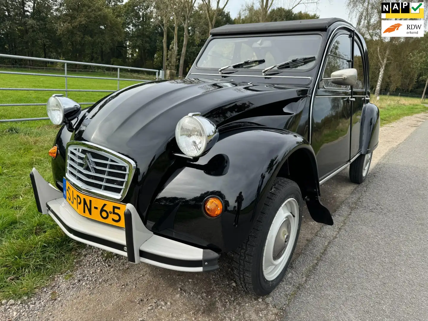Citroen 2CV 2CV6 Club compleet gerestaureerd Schwarz - 1