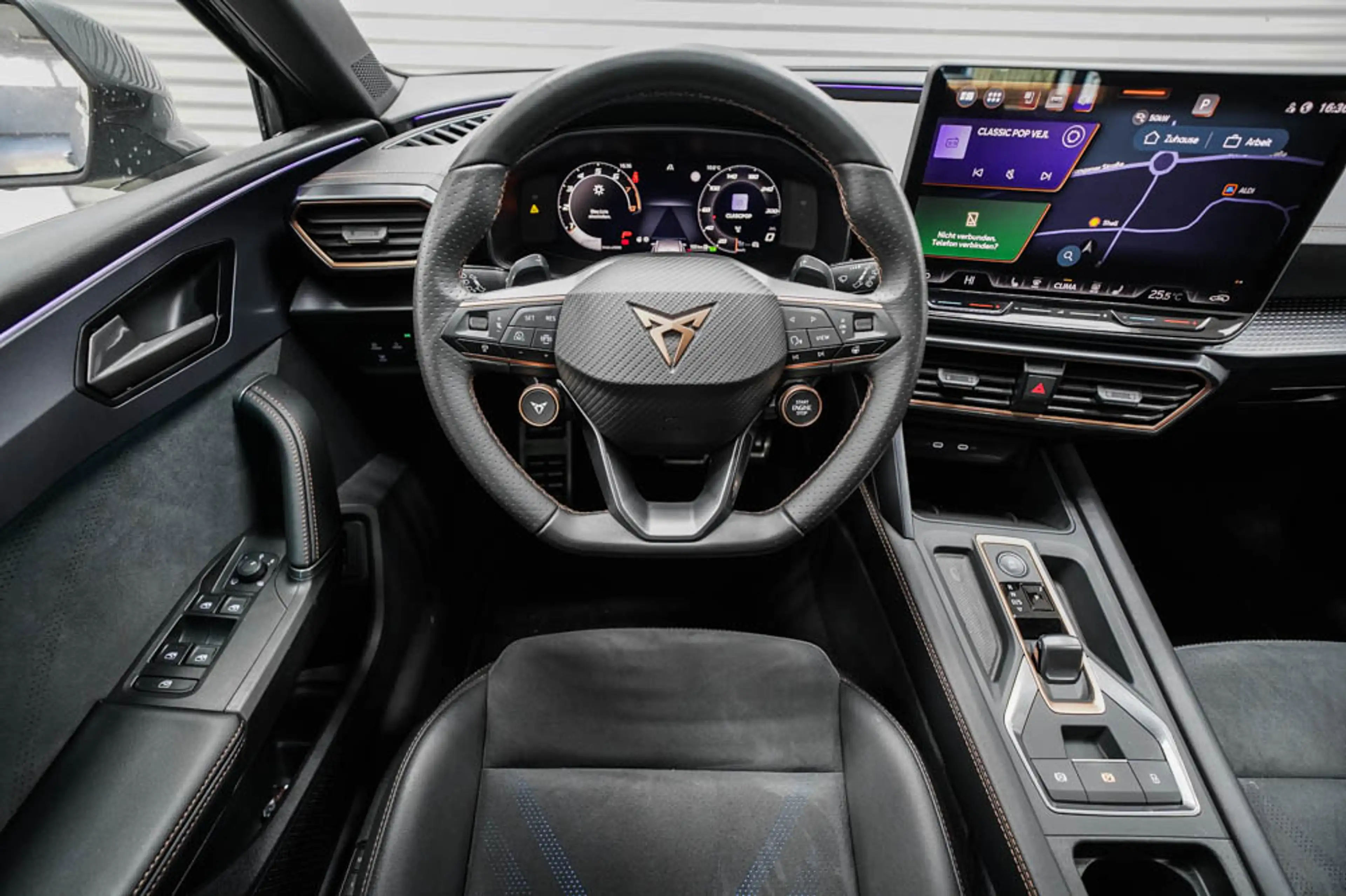CUPRA Leon ST 2,0 TSI DSG 4x4 VZ - LAGER — photo 8