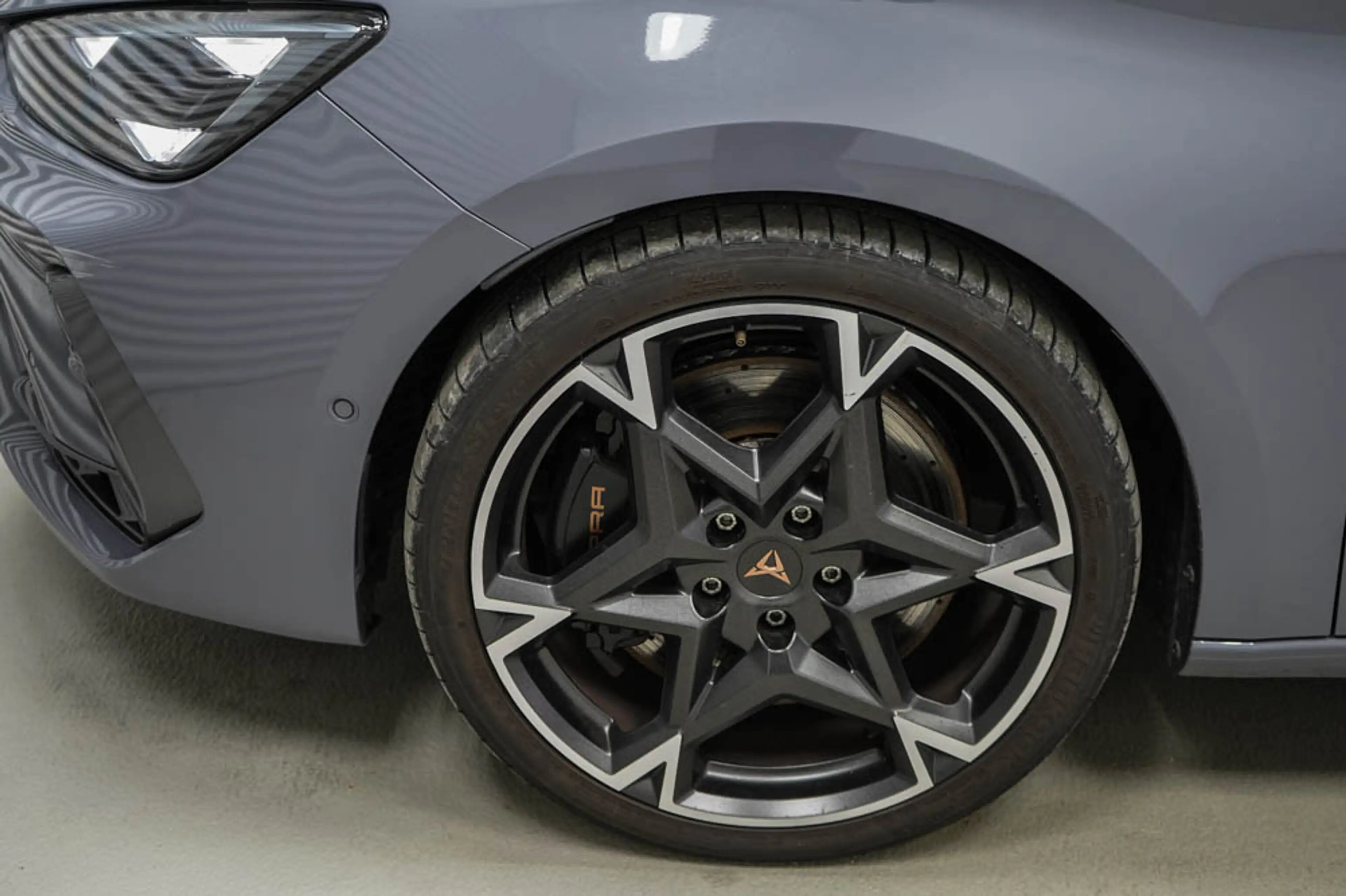 CUPRA Leon ST 2,0 TSI DSG 4x4 VZ - LAGER — photo 5