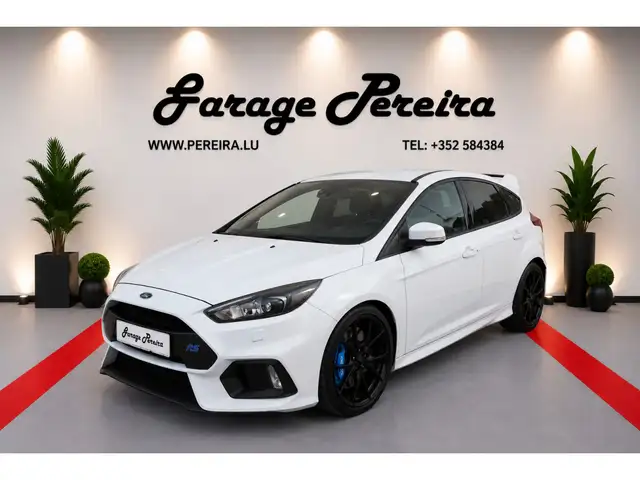 Ford Focus view 2