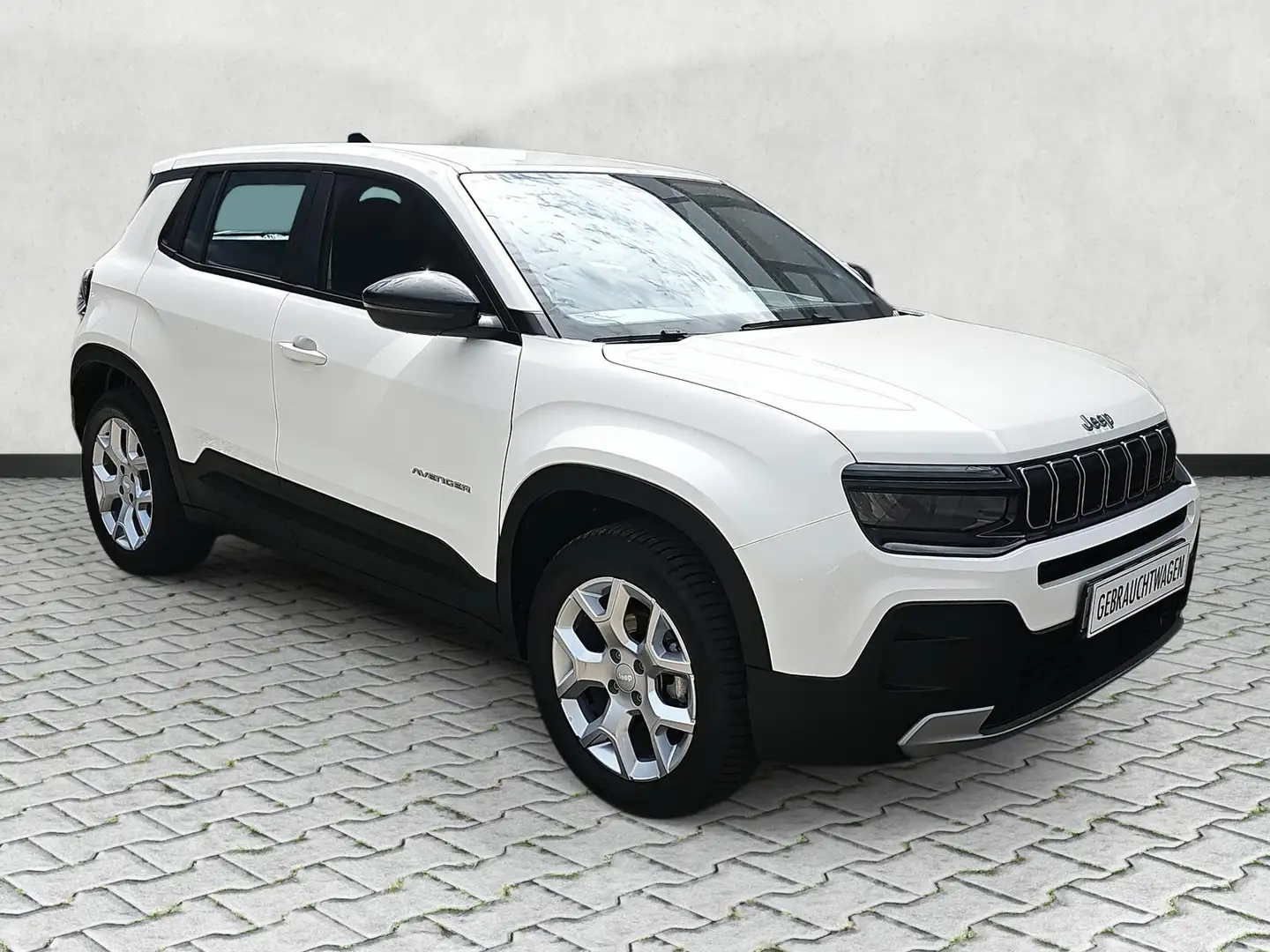 Jeep Avenger 1.2 T-GDI Altitude / Navi / Induktivl. Weiß - 2