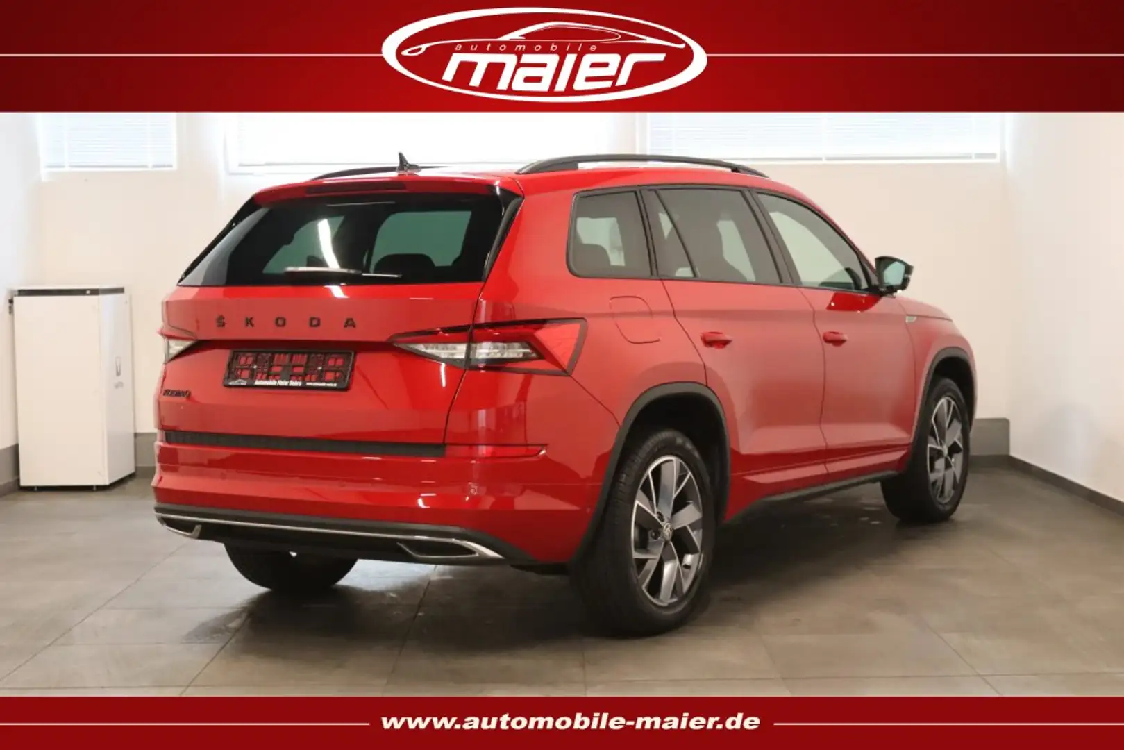 Skoda Kodiaq 1.5 TSI SportLine-7SI-NAV-LED-AHK-VIRTUAL Roşu - 2