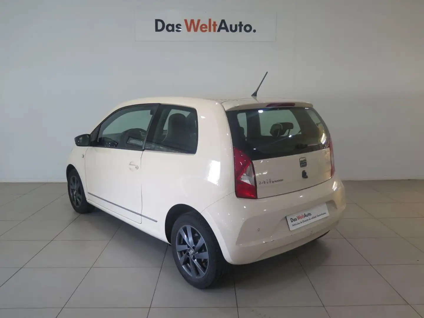 SEAT Mii 1.0 Chic 60 Beige - 2