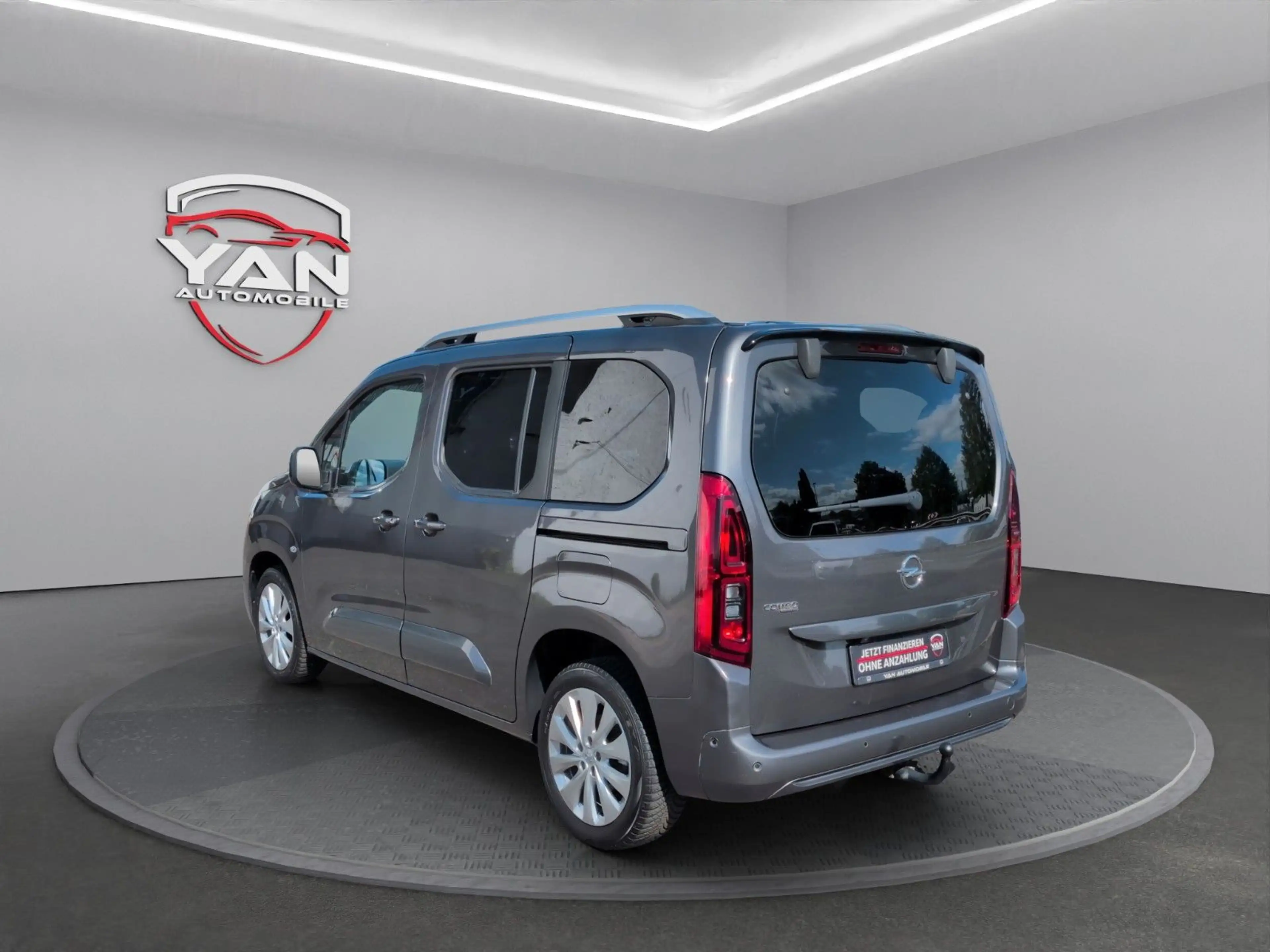 Opel Combo Life E Ultimate *PANORAMA*AUTOMATIK*AHK* — photo 8